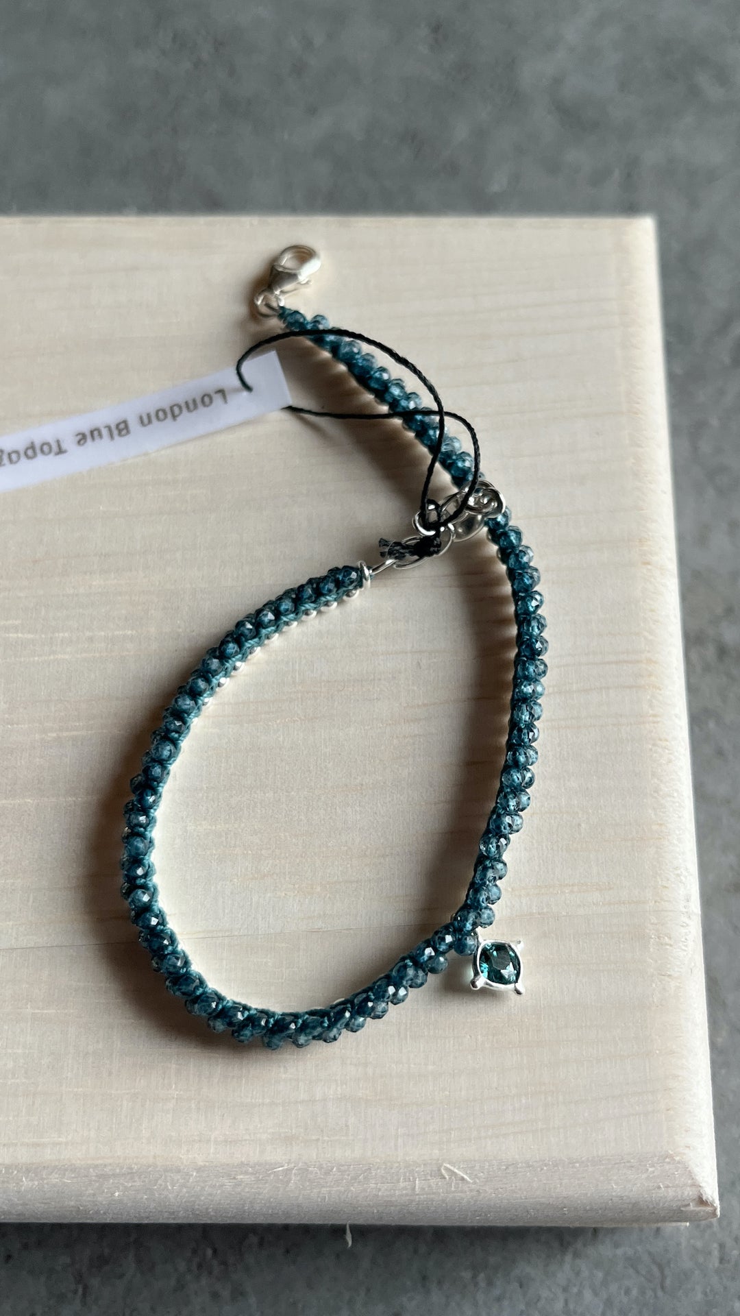 Bracelet Lily T2 "petits précieux"