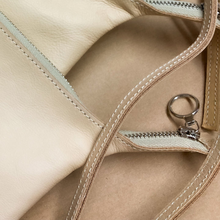 Pochette en cuir naturel